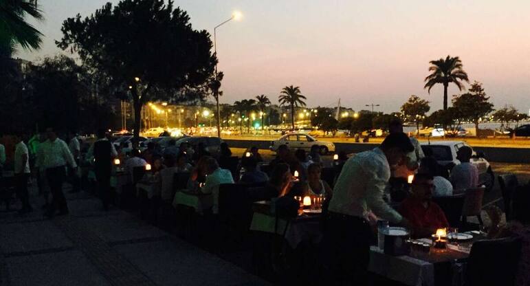 Muzom Restaurant Goztepe Izmir